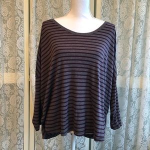 Old Navy striped long sleeve shirt